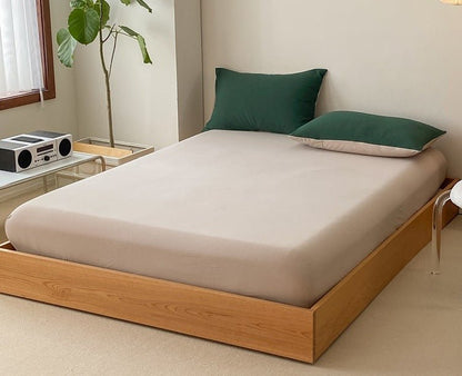 Sorrel Earthy Jersey Knit Bedding Set - room scene