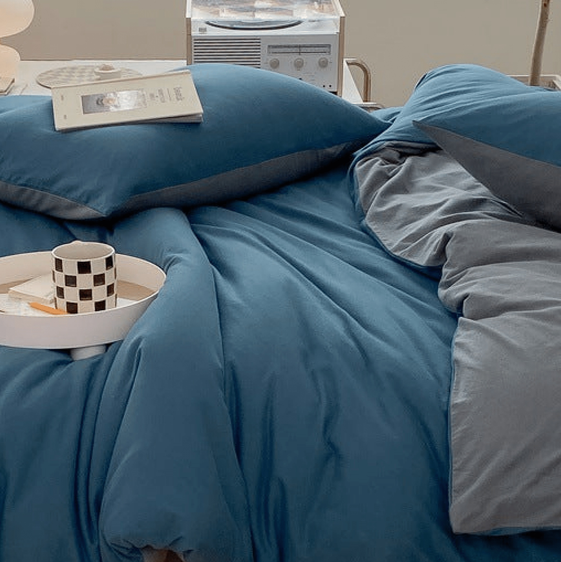 Sorrel Earthy Jersey Knit Bedding Set - room scene