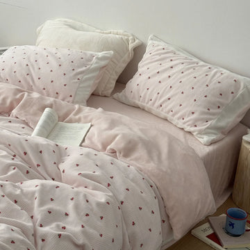 Pink Cherry Print Fleece Bedding Set
