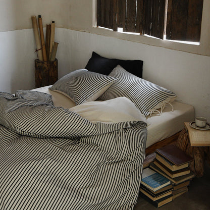 Ashcombe Striped Linen Bedding Set - room scene