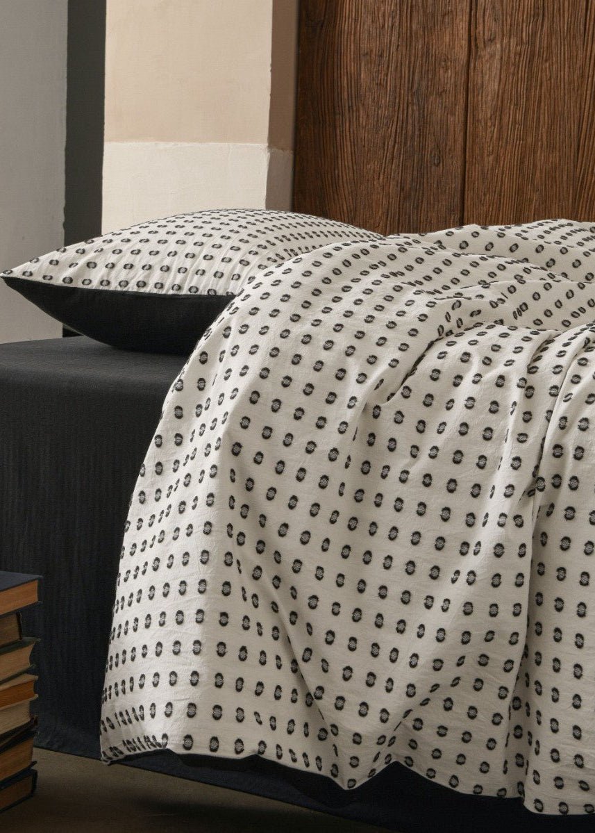 Amberlyn Dotted Cotton Bedding Set - Soda Fizz White