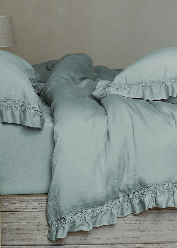 Ruffle Lyocell Bedding Set, Sea Blue, fabric and pillow details - Roomden