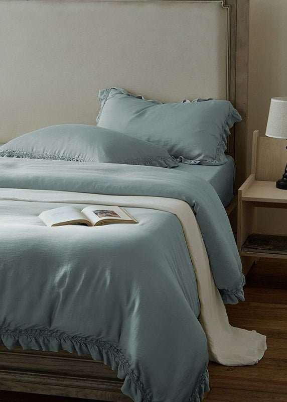 Ruffle Lyocell Bedding Set, Sea Blue, bed arrangement - Roomden