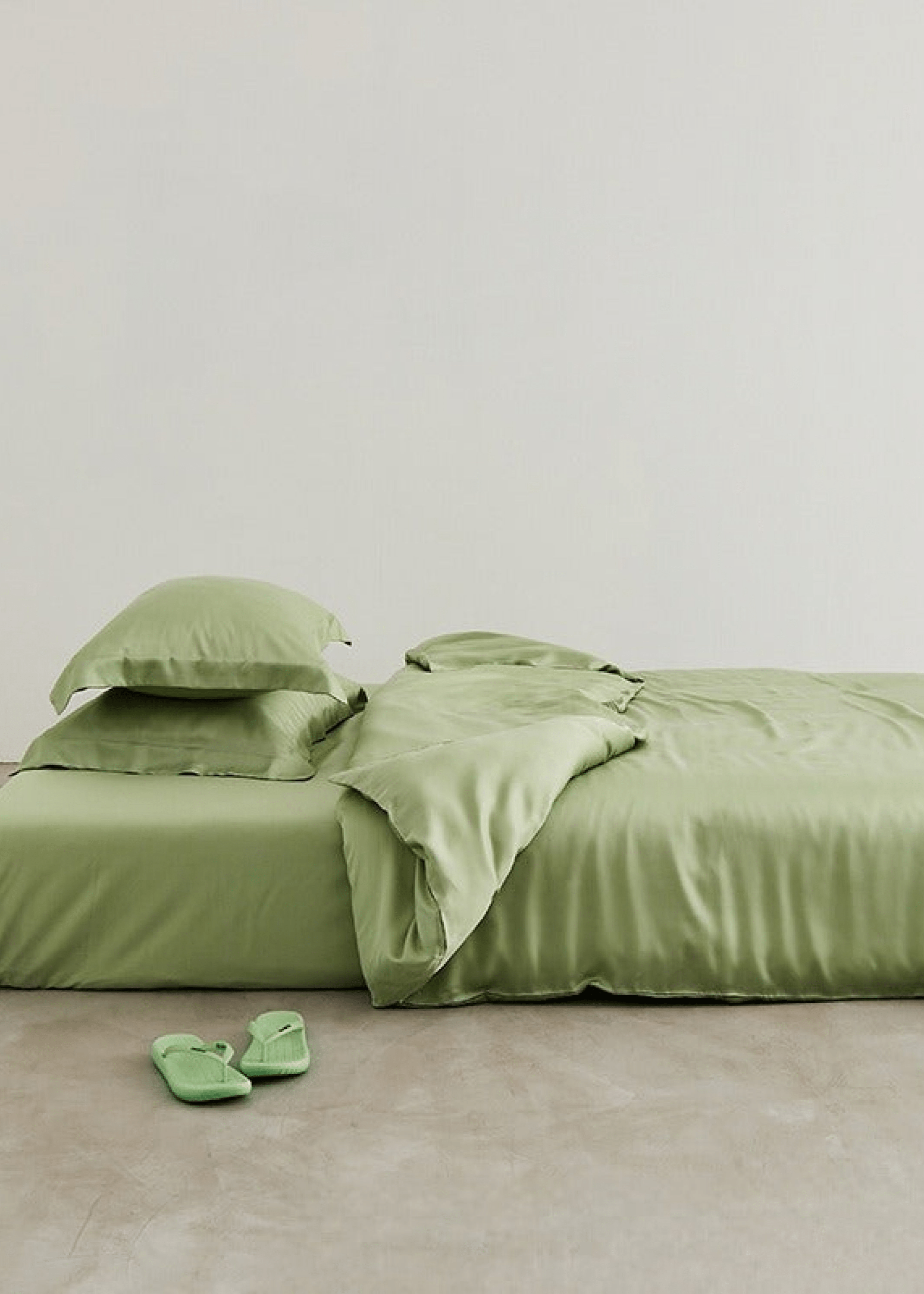 Bexley Washed Cooling Tencel Bedding Set - room scene