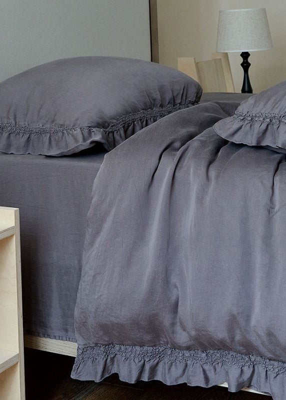 Ruffle Lyocell Bedding Set, Slate, fabric and pillow details - Roomden