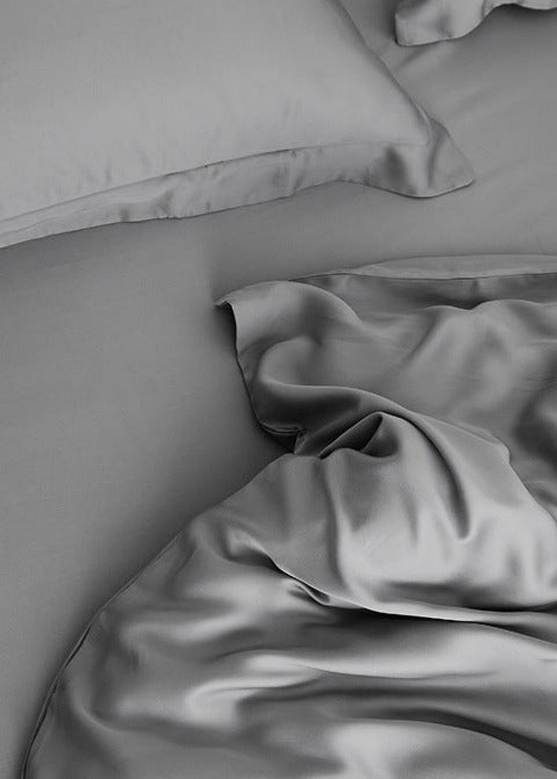 Bexley Washed Cooling Tencel Bedding Set - room scene
