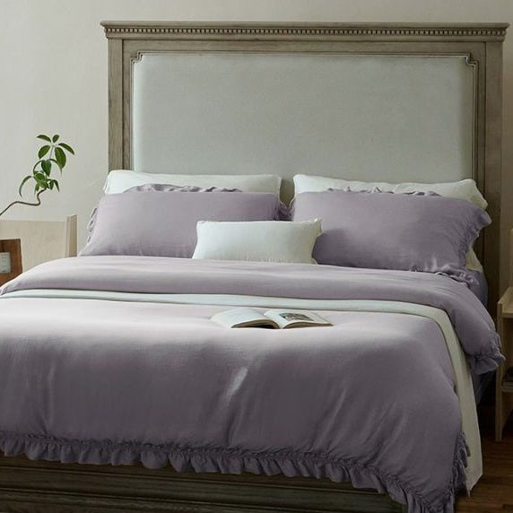 Ruffle Lyocell Bedding Set, Lilac, bed arrangement - Roomden