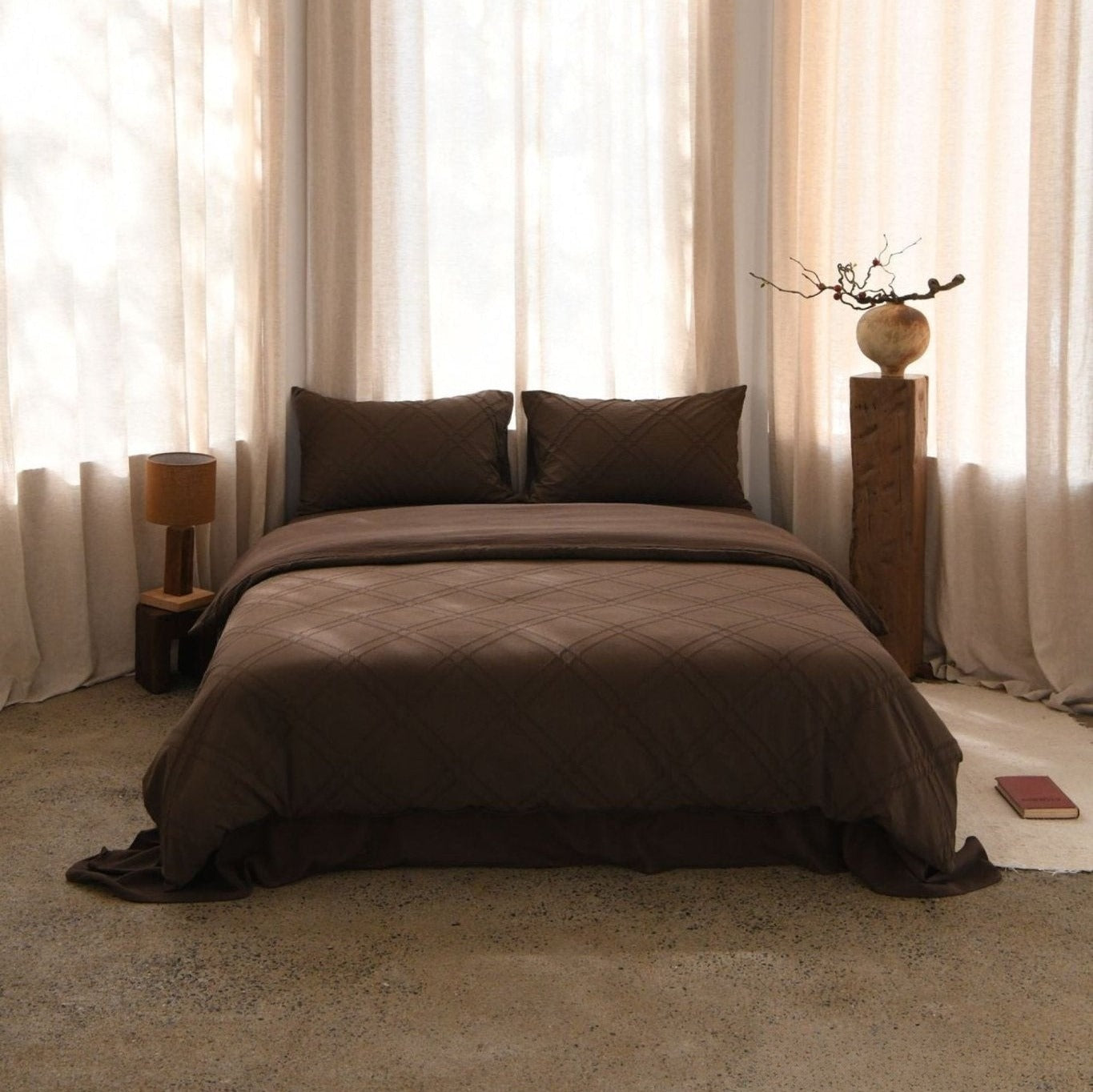 Corvale Diamond Jacquard Cotton Bedding Set - room scene