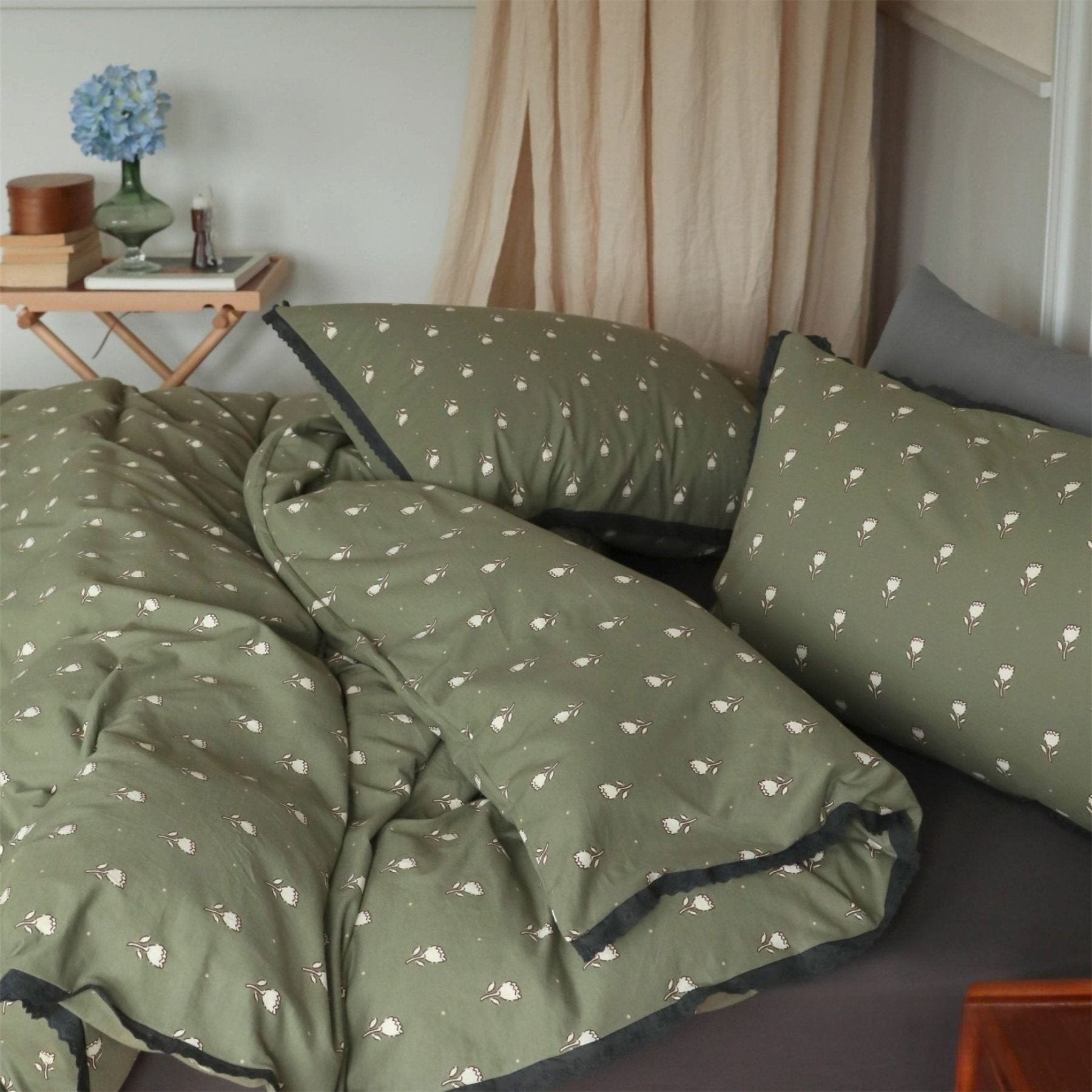 Winslow Ditsy Floral Jersey Cotton Bedding Set - room scene