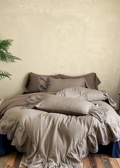 Beaumont Gingham Double Gauze Bedding Set - room scene