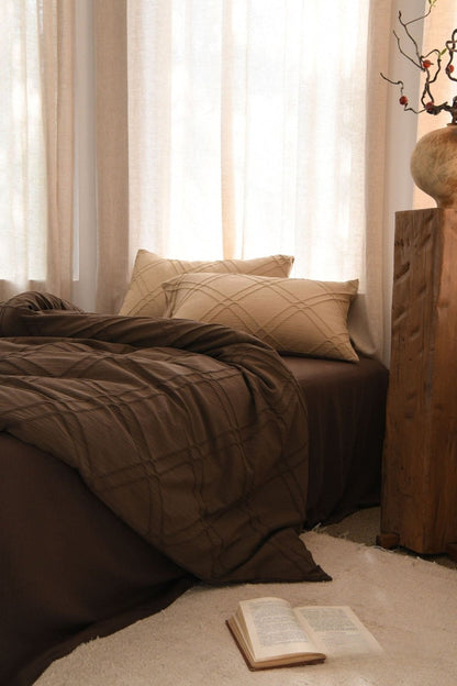 Corvale Diamond Jacquard Cotton Bedding Set - room scene