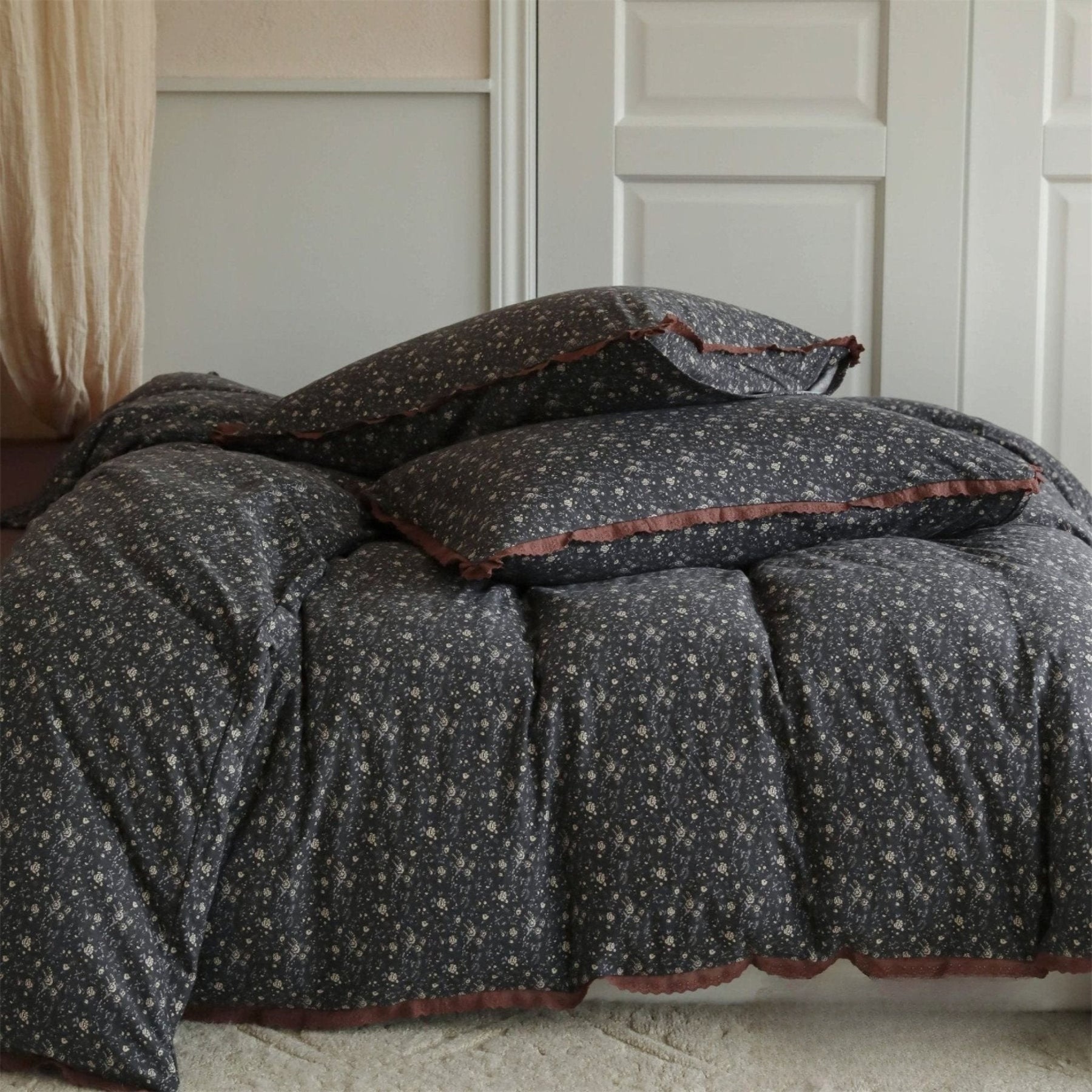Winslow Ditsy Floral Jersey Cotton Bedding Set - room scene