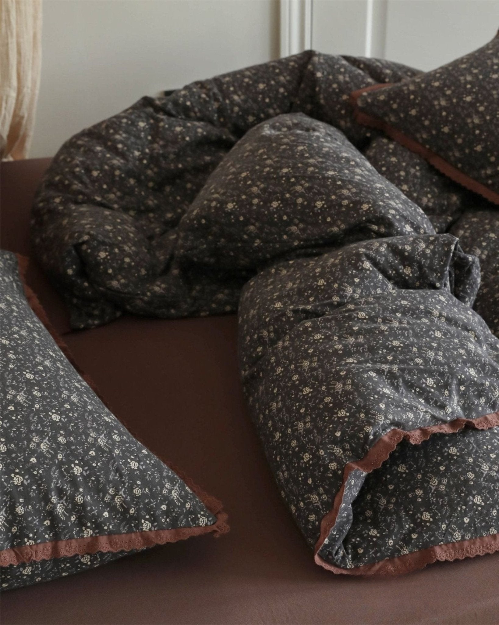 Winslow Ditsy Floral Jersey Cotton Bedding Set - room scene