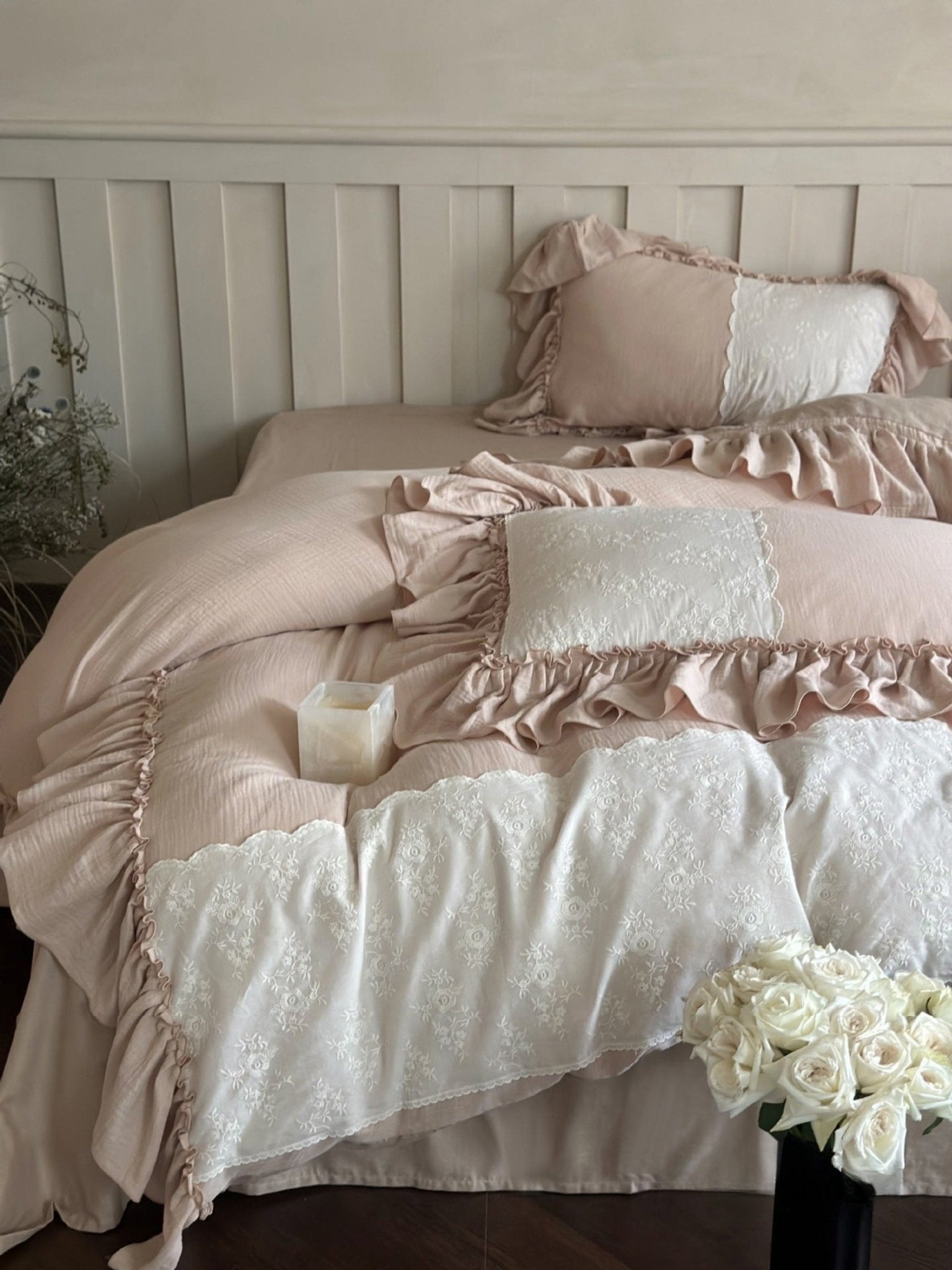 Wisteria Ruffled Double Gauze Bedding Set - room scene