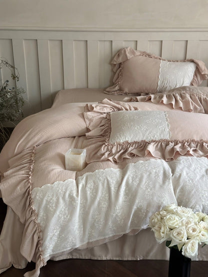 Wisteria Ruffled Double Gauze Bedding Set - room scene