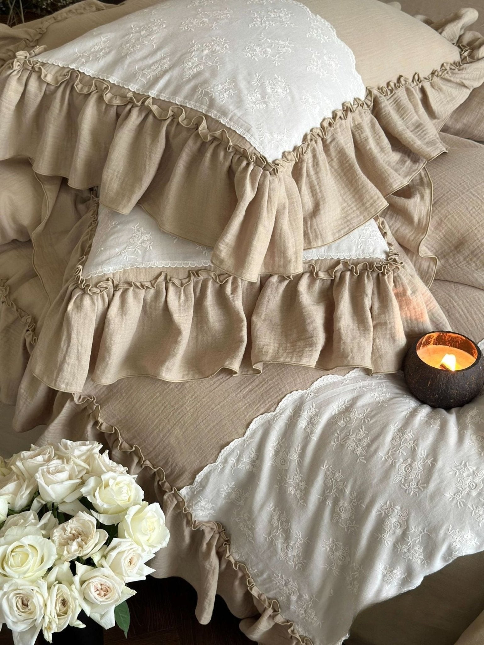 Wisteria Ruffled Double Gauze Bedding Set - room scene
