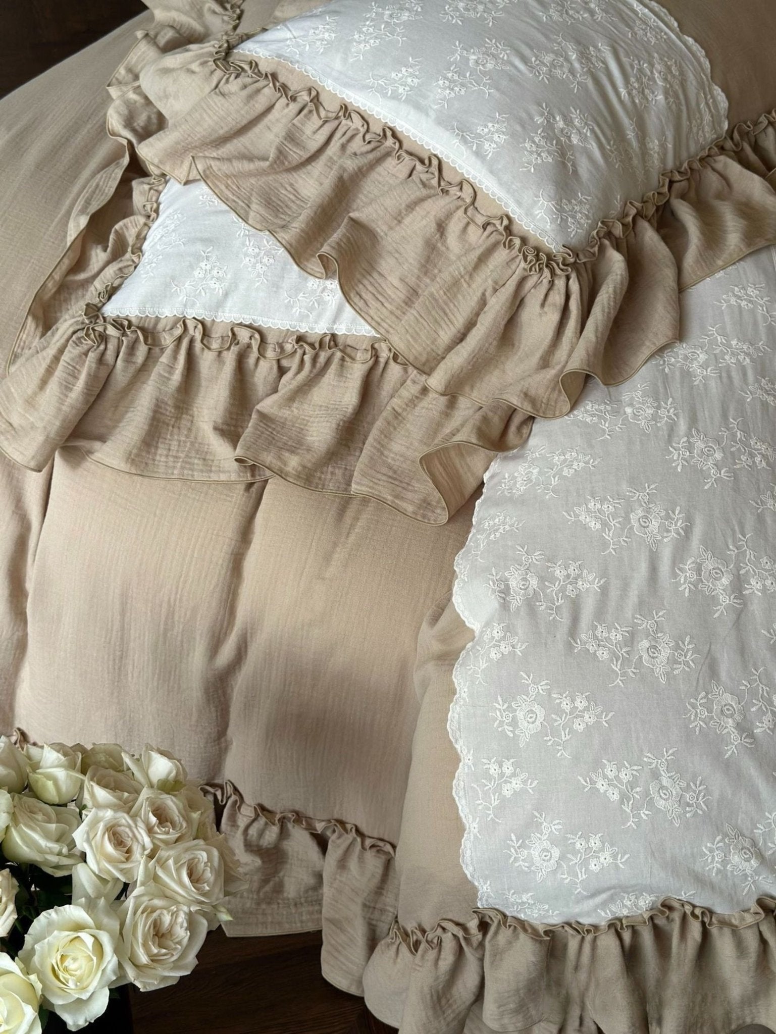 Wisteria Ruffled Double Gauze Bedding Set - room scene