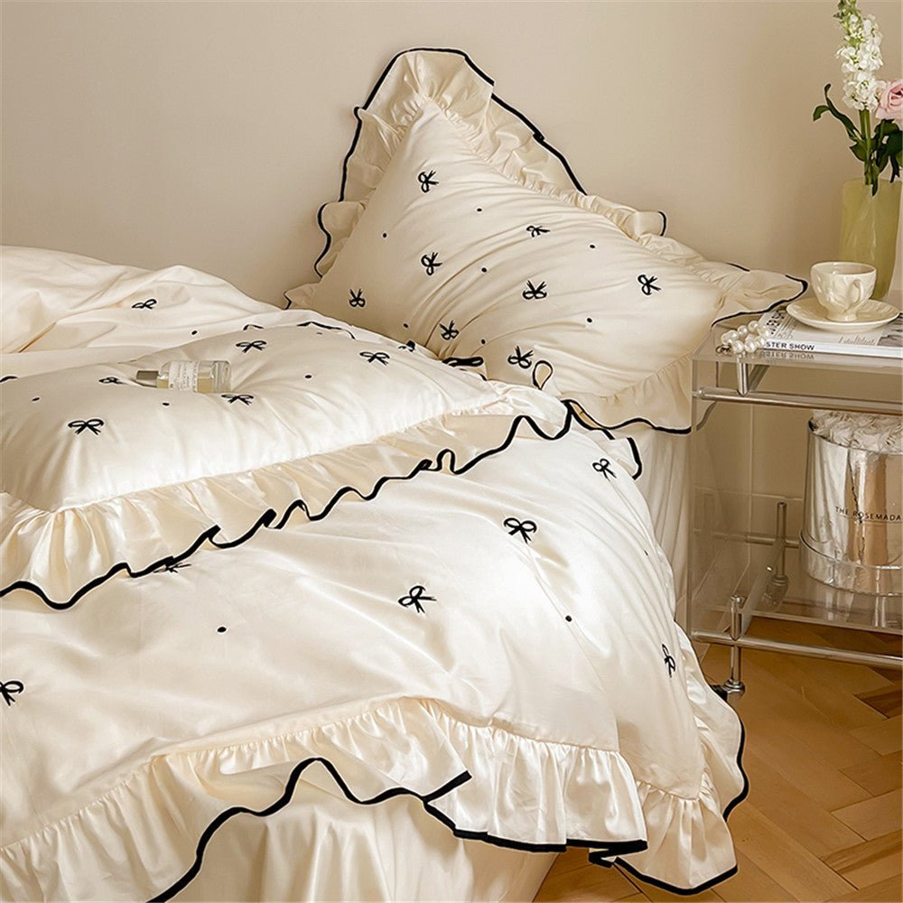 Perrine Ribbon-Embroidered Cotton Bedding Set - room scene