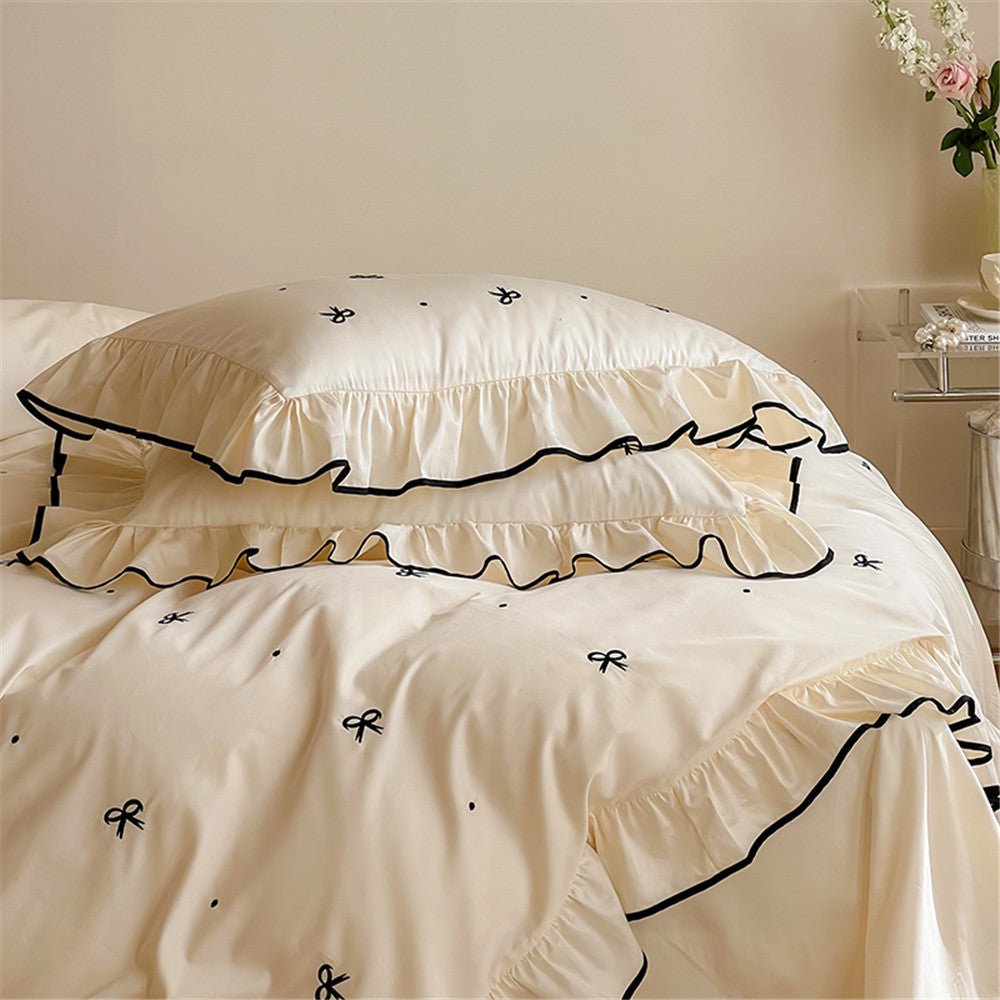 Perrine Ribbon-Embroidered Cotton Bedding Set - room scene