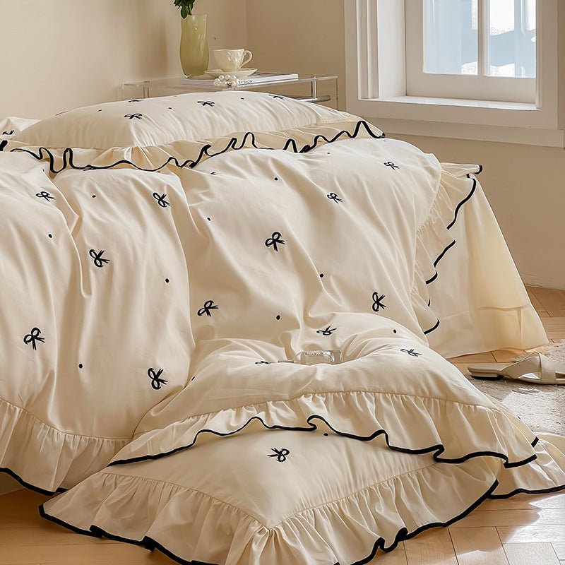 Perrine Ribbon-Embroidered Cotton Bedding Set - room scene
