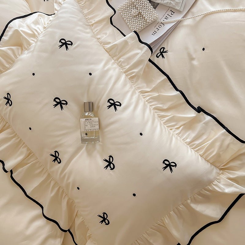 Perrine Ribbon-Embroidered Cotton Bedding Set - room scene