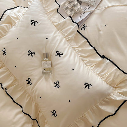 Perrine Ribbon-Embroidered Cotton Bedding Set - room scene