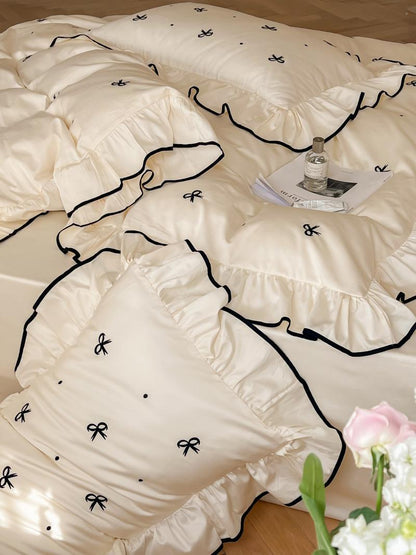 Perrine Ribbon-Embroidered Cotton Bedding Set - room scene