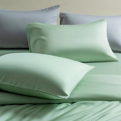 Cooling Tencel pillowcase with a smooth two-tone minimalist design – RoomDen