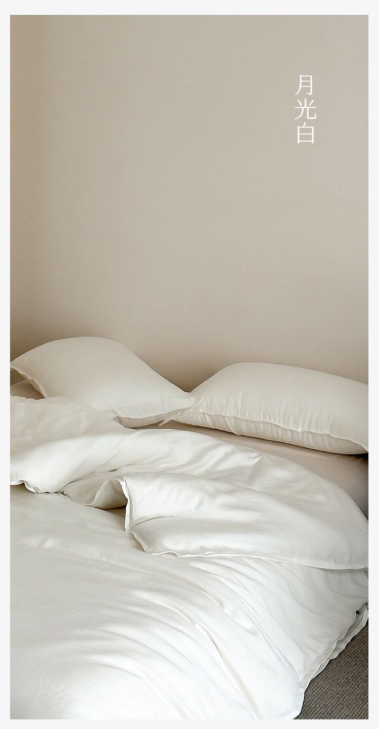 Washed lyocell bedding set – Moonlight White, closer view of the drape - Roomden