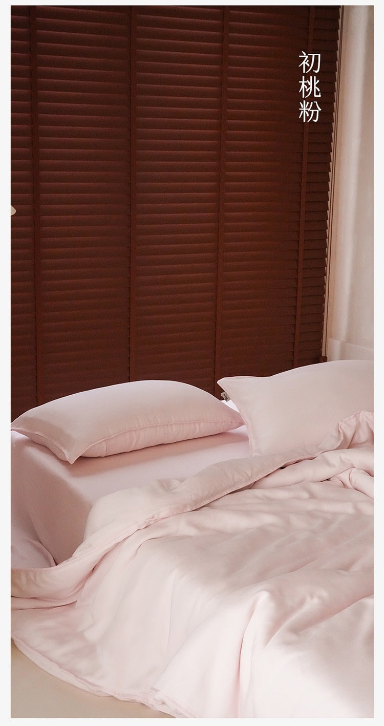 Washed lyocell bedding set – Peach Blush, closer view of the drape - Roomden