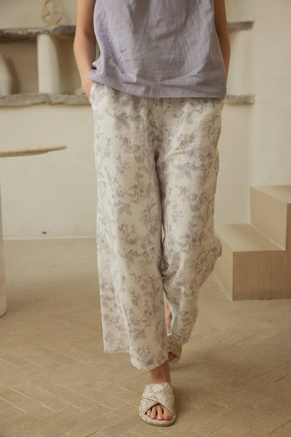 Sleeveless double gauze cotton pajama set with soft botanical details - RoomDen