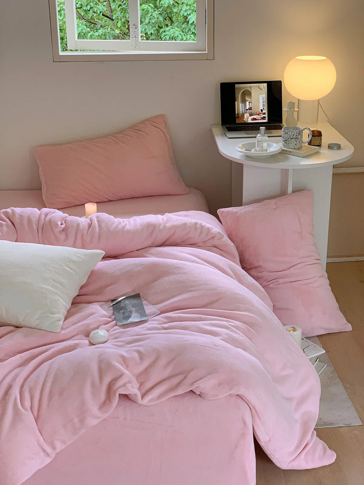 Bright solid fleece duvet cover with plush cozy winter texture – RoomDen