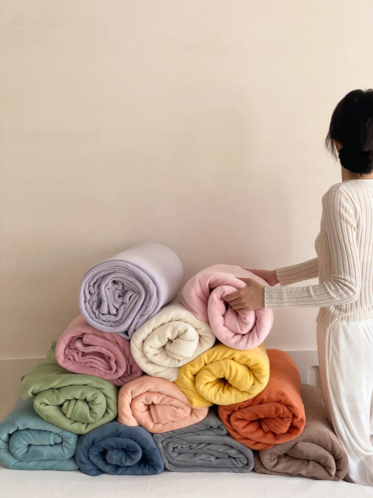 Bright solid fleece duvet cover with plush cozy winter texture – RoomDen