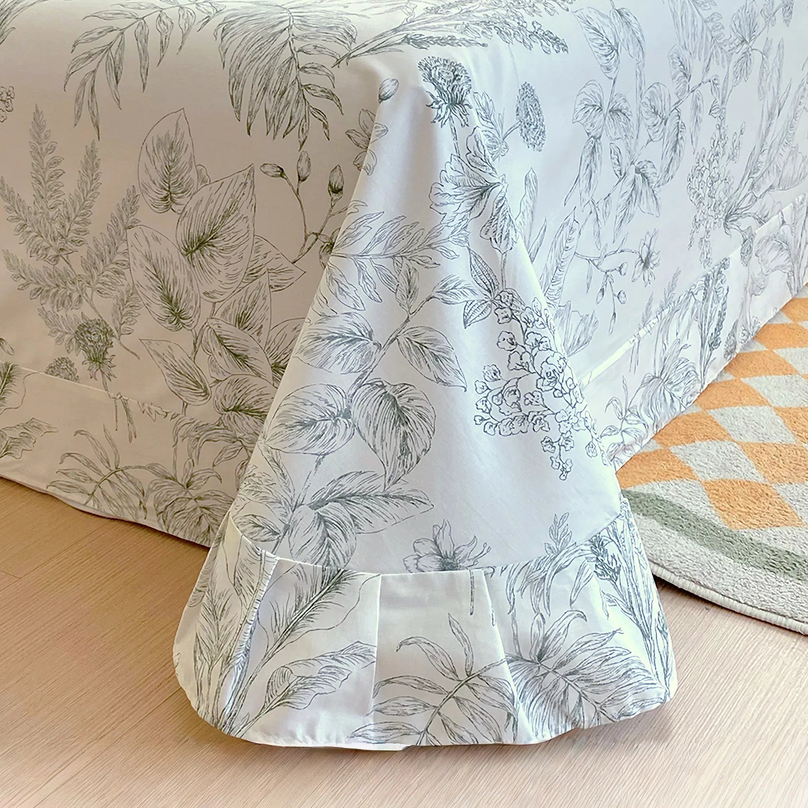 Washed cotton floral sheet set with soft breathable texture and gentle cottagecore style - RoomDen