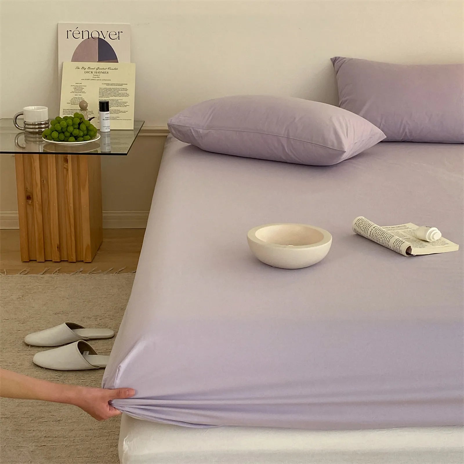 Solid washed cotton fitted sheet set in a minimalist bedroom – RoomDen