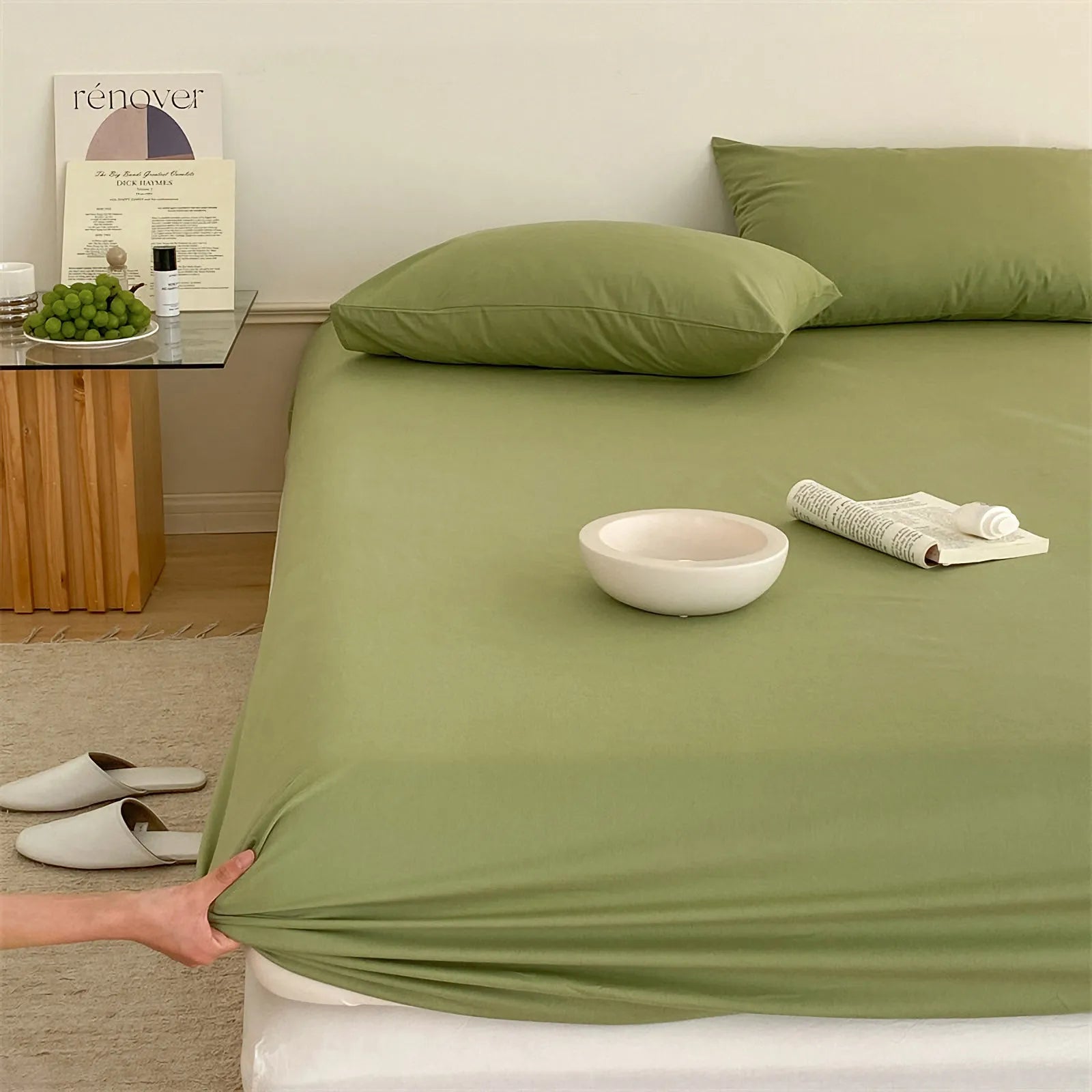 Solid washed cotton fitted sheet set in a minimalist bedroom – RoomDen