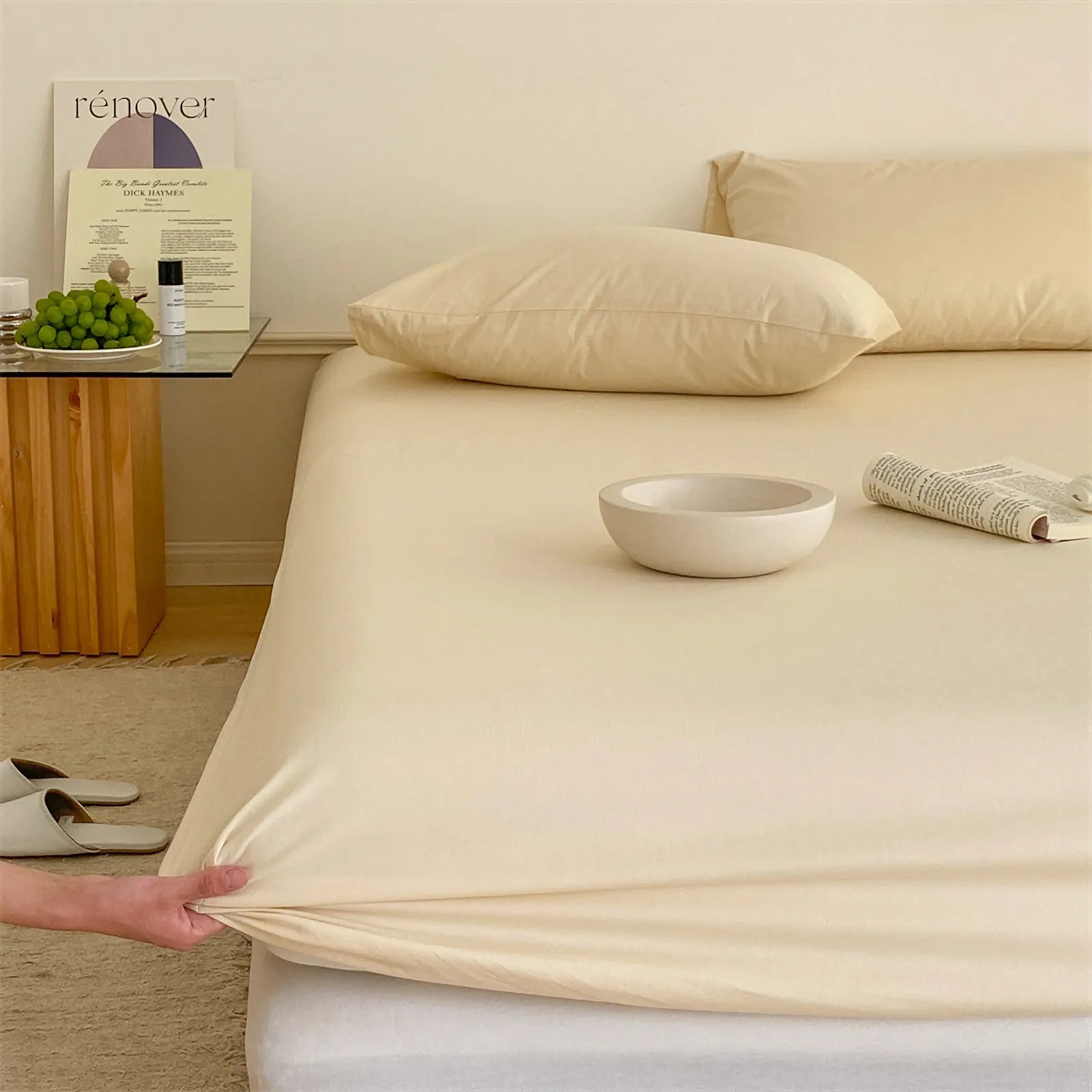 Solid washed cotton fitted sheet set in a minimalist bedroom – RoomDen