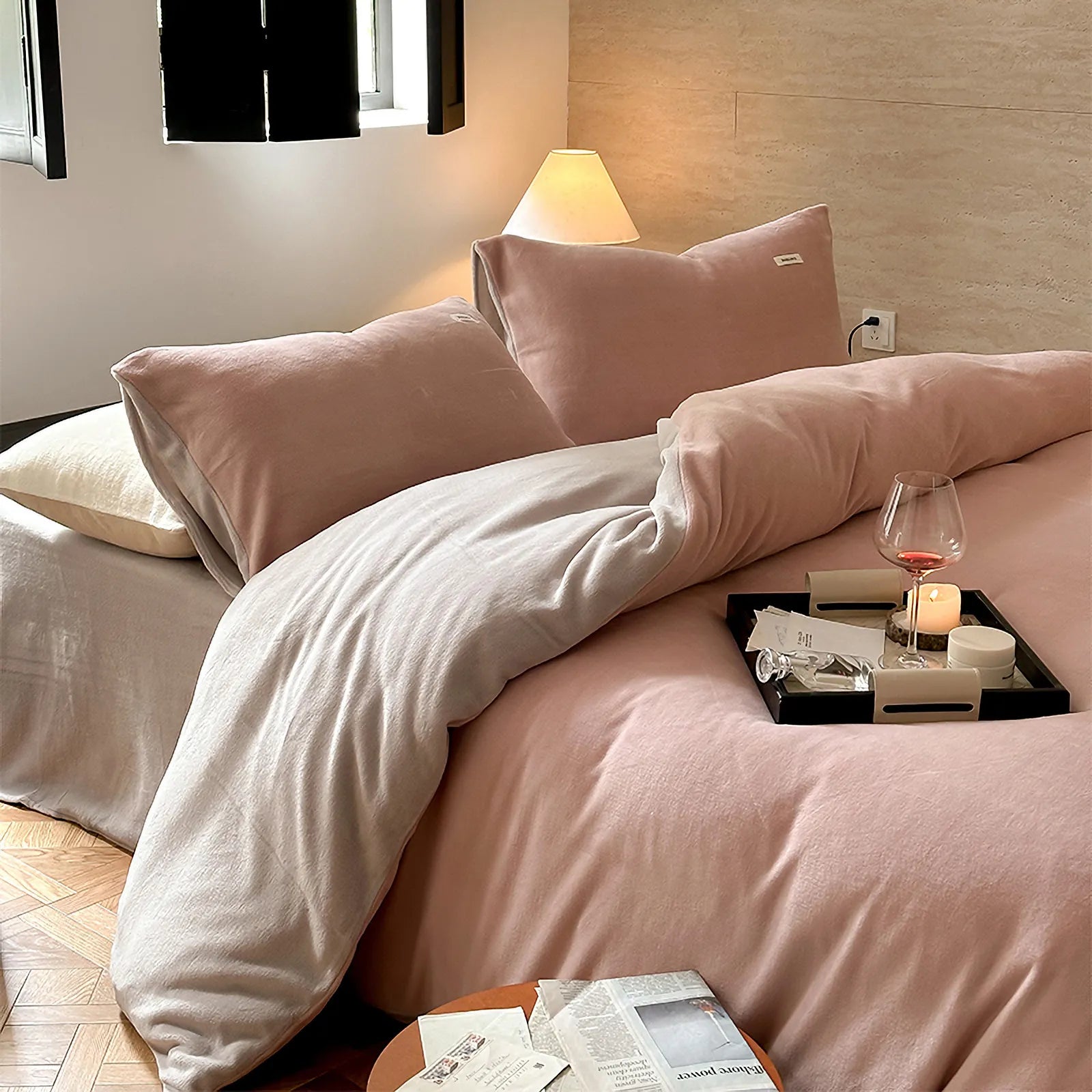 Two-tone flannel fleece duvet cover with soft low-saturation colors and a cozy minimalist winter look – RoomDen