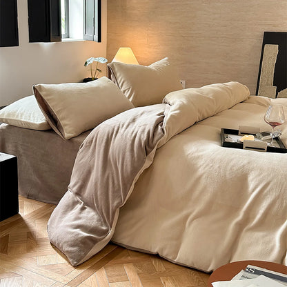 Two-tone flannel fleece duvet cover with soft low-saturation colors and a cozy minimalist winter look – RoomDen