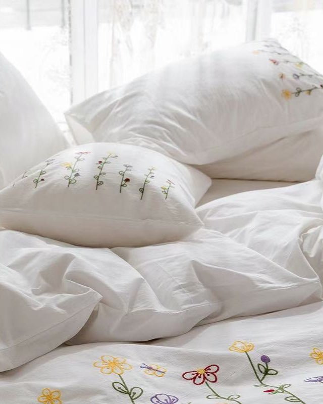 Marbella Embroidered Floral Cotton Bedding Set - room scene