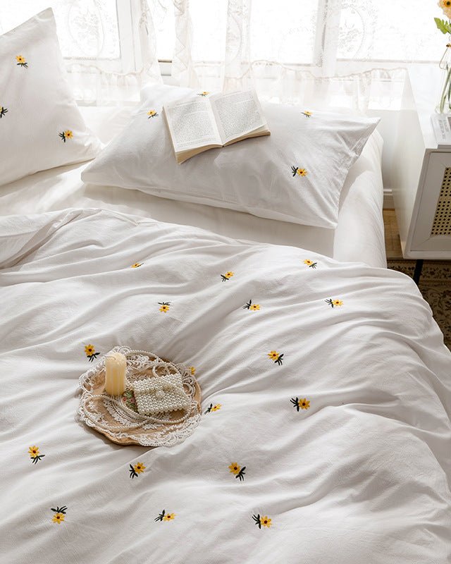 Marbella Embroidered Floral Cotton Bedding Set - room scene