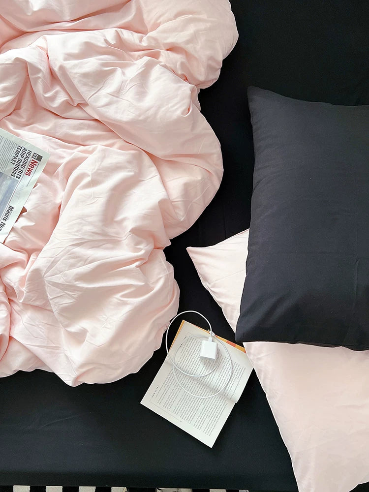 Washed Cotton Color-Block Bedding Set - Cream + Black