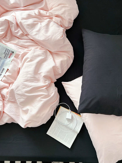 Washed Cotton Color-Block Bedding Set - Cream + Black