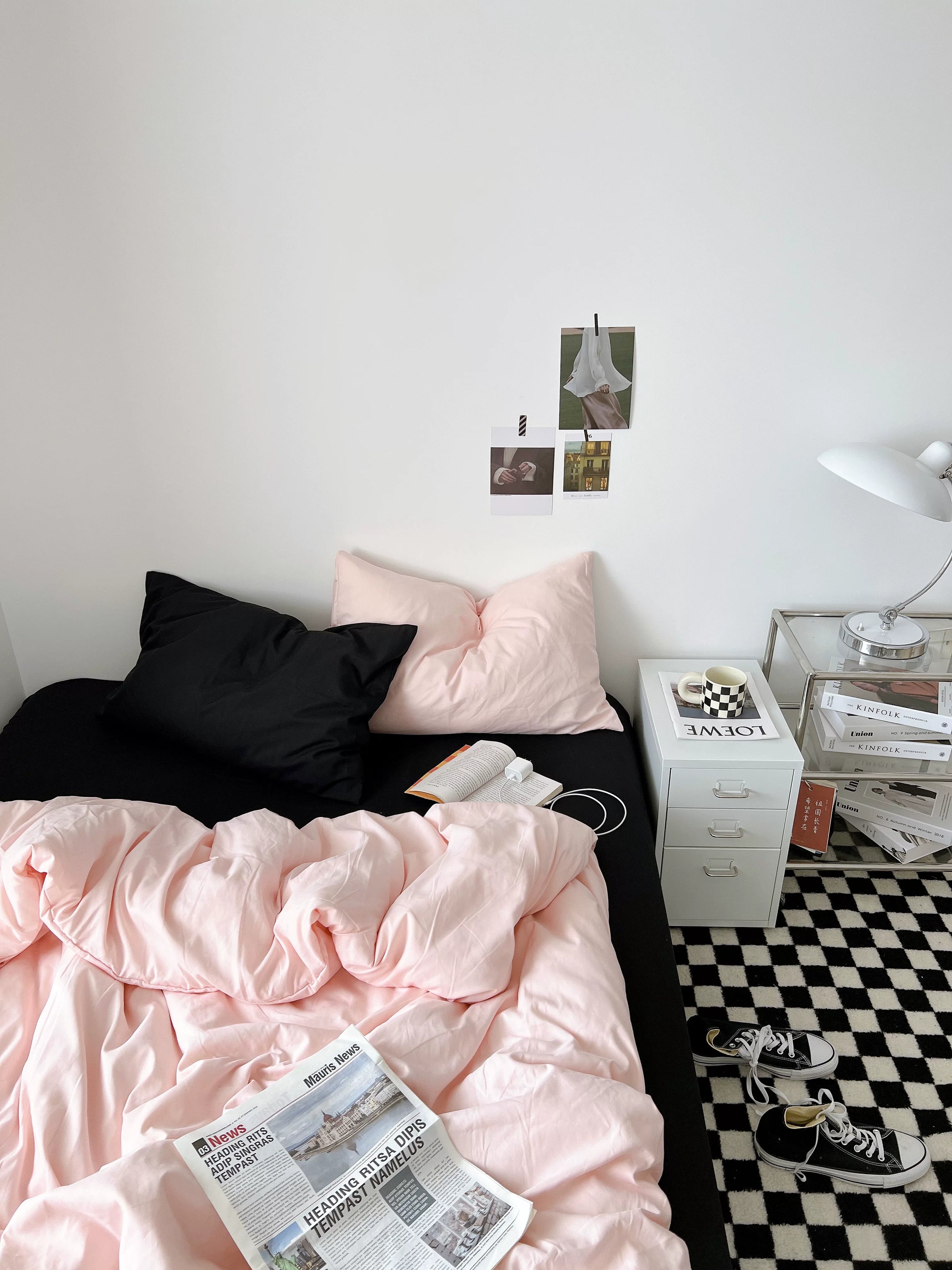 Washed Cotton Color-Block Bedding Set - Cream + Black