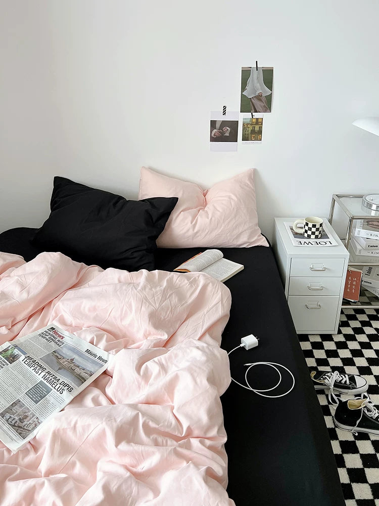 Washed Cotton Color-Block Bedding Set - Cream + Black