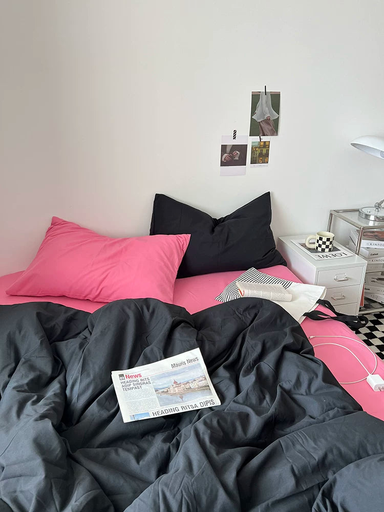 Washed Cotton Color-Block Bedding Set - Black + Rose Pink