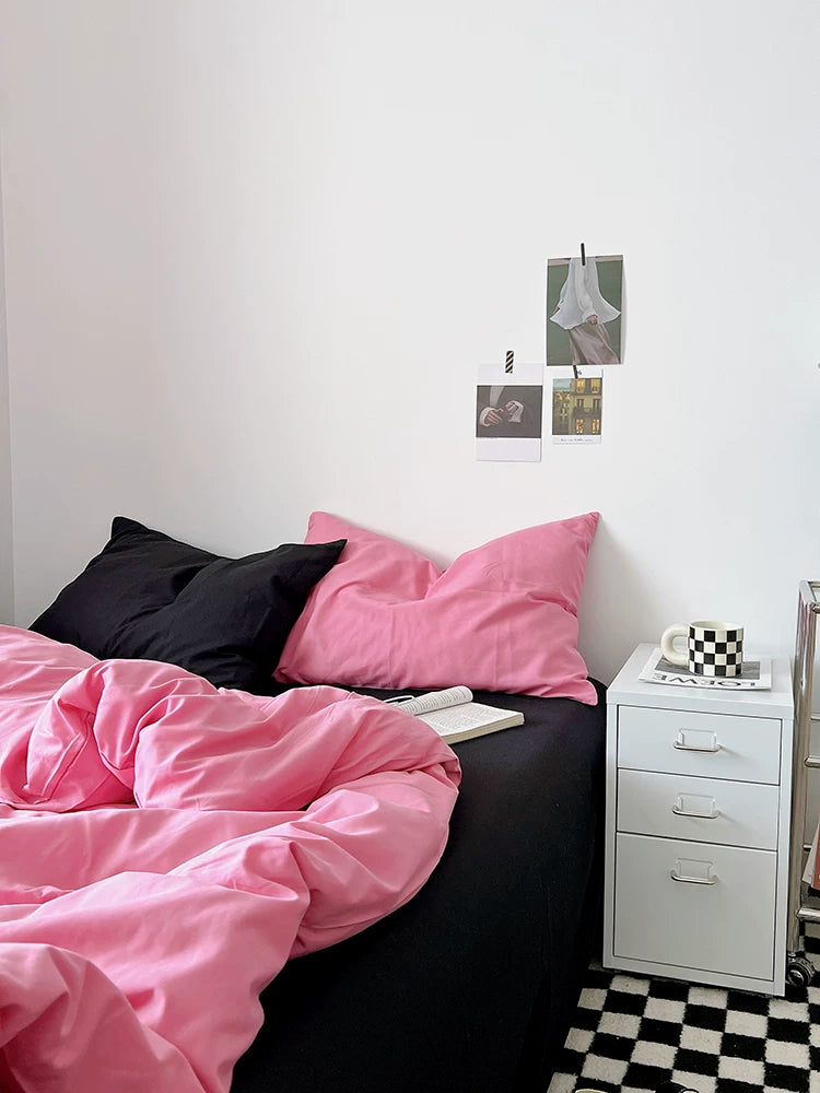 Washed Cotton Color-Block Bedding Set - Rose Pink + Black