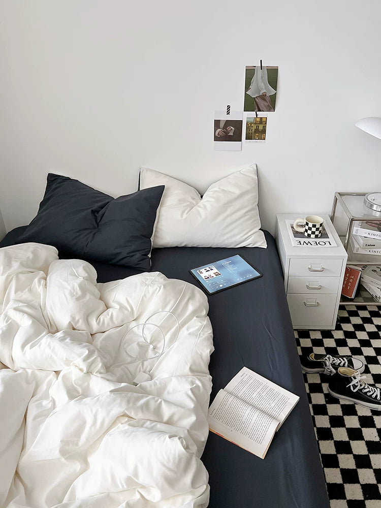 Washed Cotton Color-Block Bedding Set - White + Blue Grey