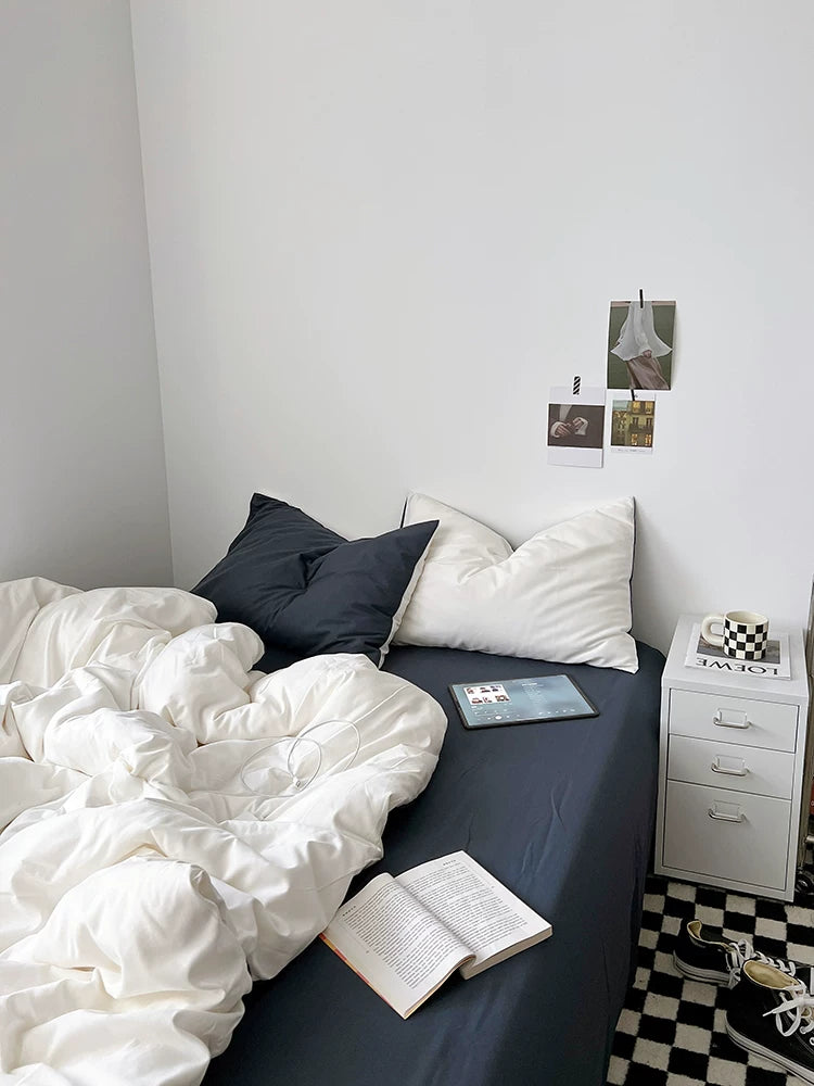 Washed Cotton Color-Block Bedding Set - White + Blue Grey