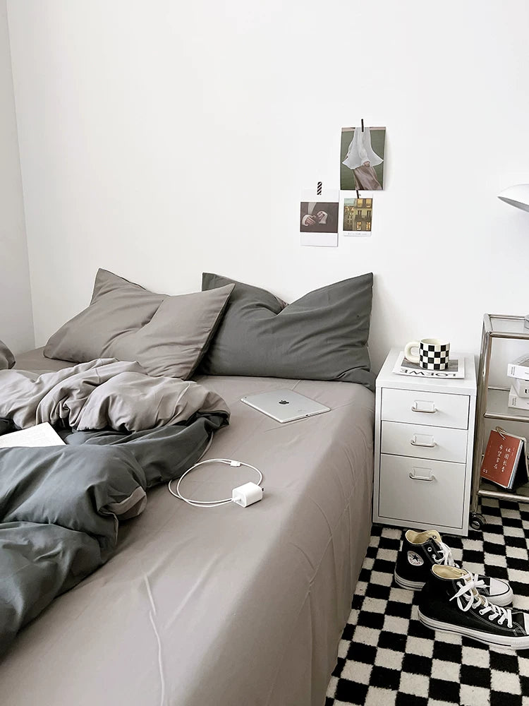 Washed Cotton Color-Block Bedding Set - Light Grey + Grey